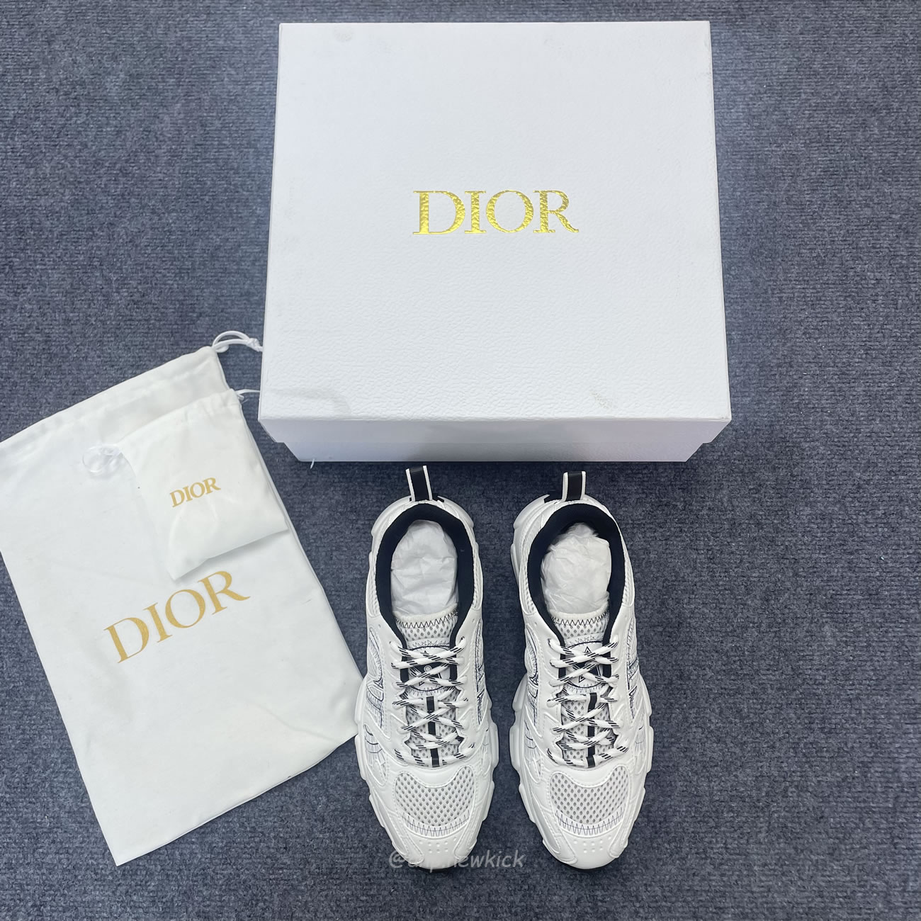 Dior Chrono Sneaker Mesh With White Black 19w White (3) - newkick.cc